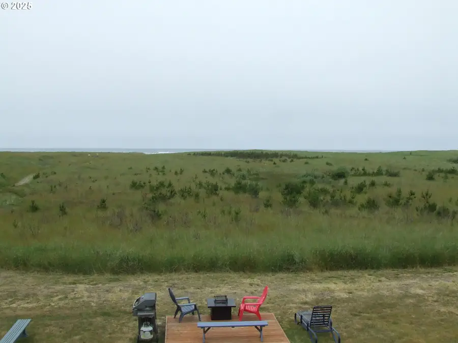 304 NW 14th St Nw #207, Long Beach, WA 98631 - Image #2