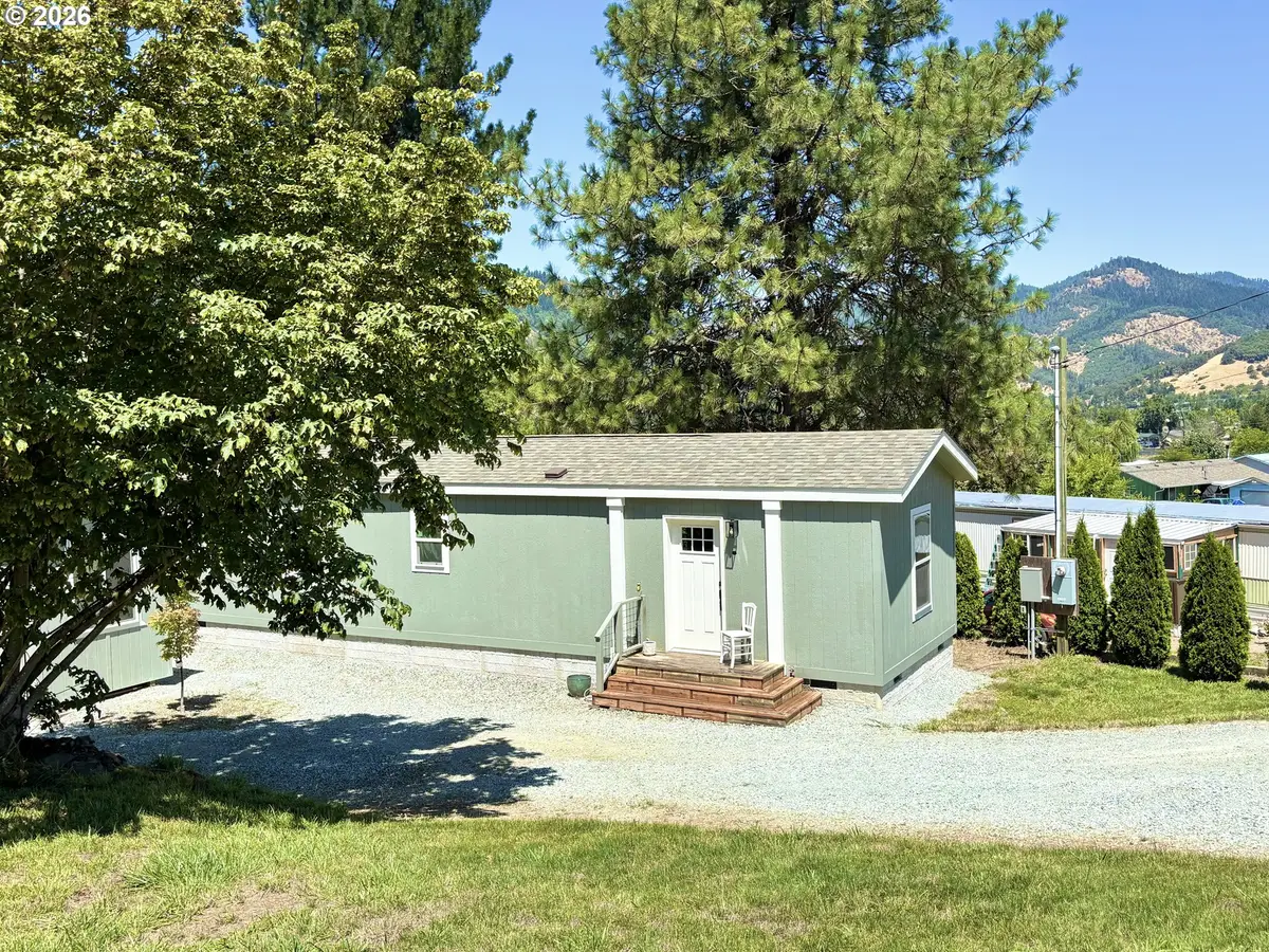 1003 Arburnia St, Tri City, OR 97457 - #1