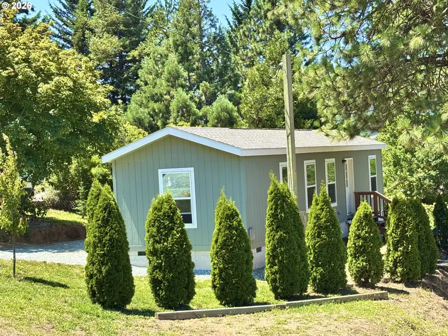 1003 Arburnia St, Tri City, OR 97457 - #2