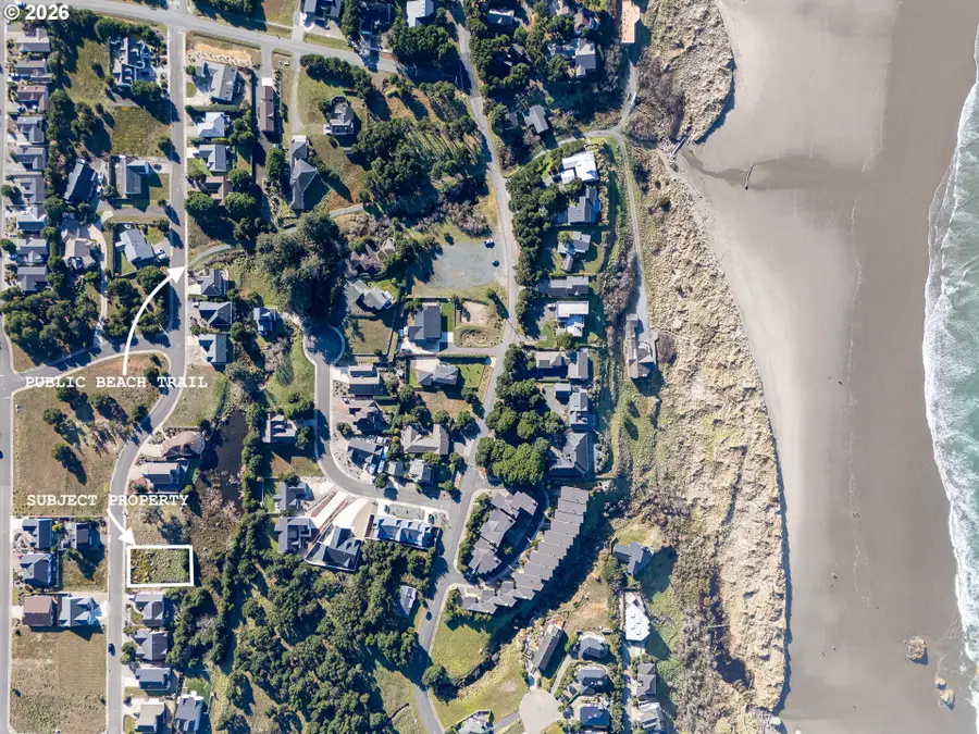 2674 Lincoln Ave Sw, Bandon, OR 97411 - #2