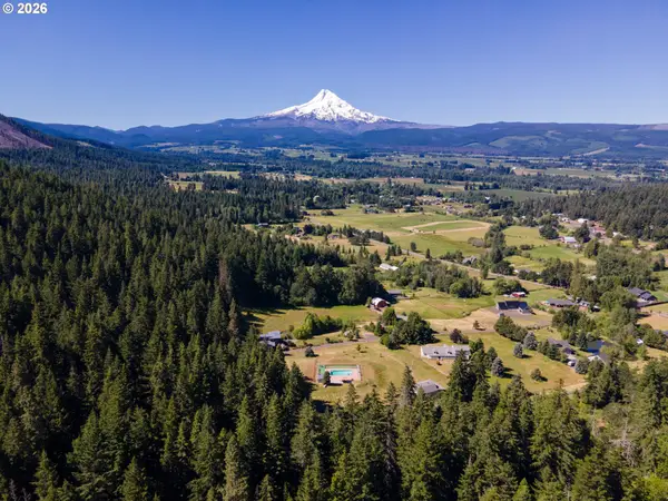 3955 Country Pine Dr, MtHoodPrkdl, OR 97041