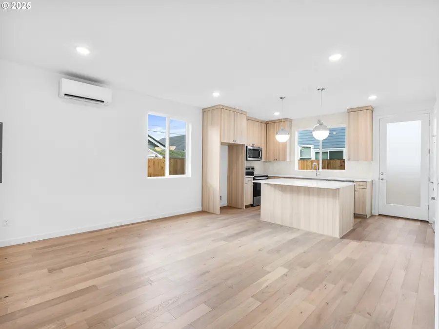 6443 SE 88th Ave, Portland, OR 97266 - Image #3