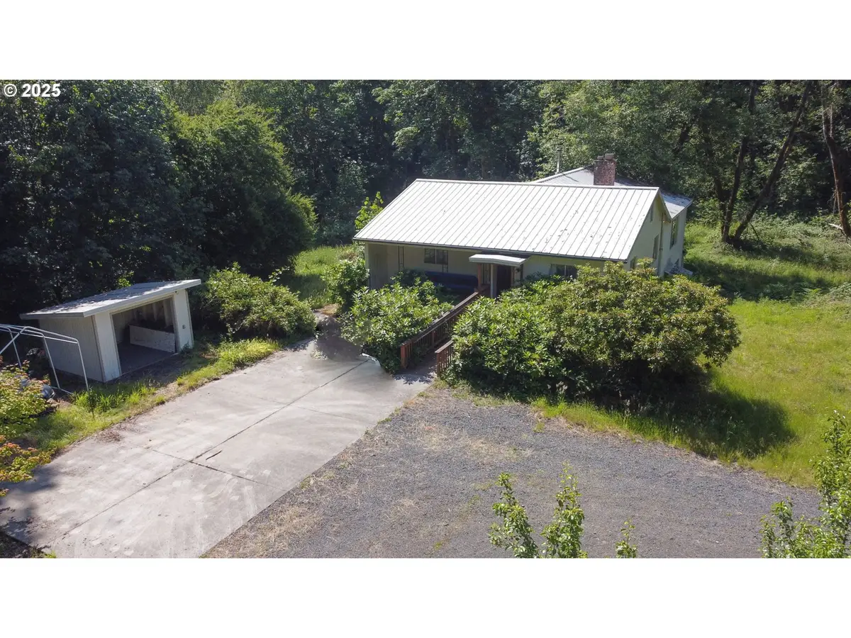 32084 Brooks Rd, Saint Helens, OR 97051 - Image #1