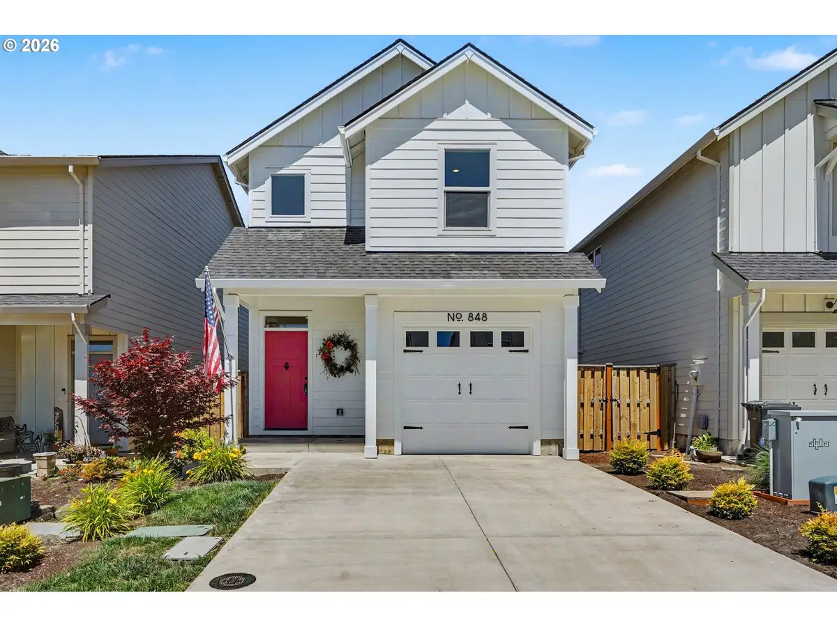 848 Chestnut Way, Silverton, OR 97381 - #1
