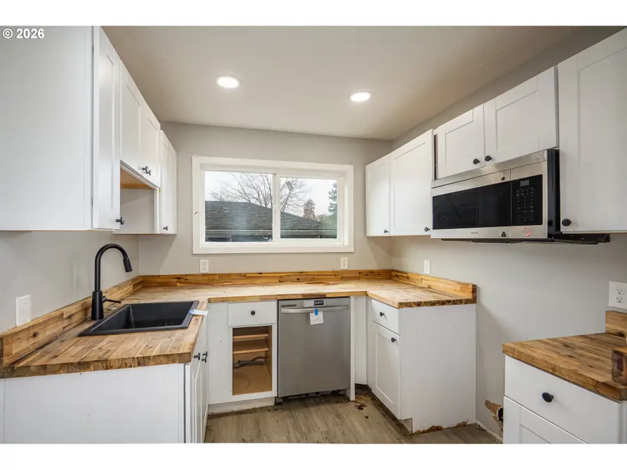 1879 G St, Springfield, OR 97477 - Image #3