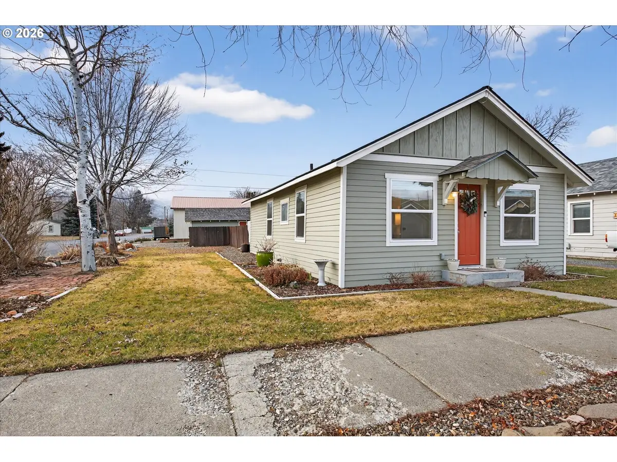 1005 Walnut St, Baker City, OR 97814 - Image #1