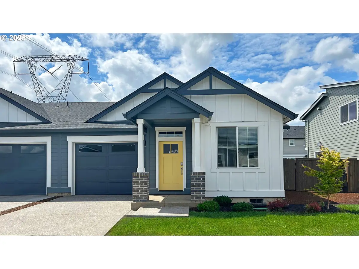 7710 SE Contour Ln, Hillsboro, OR 97123 - Image #1