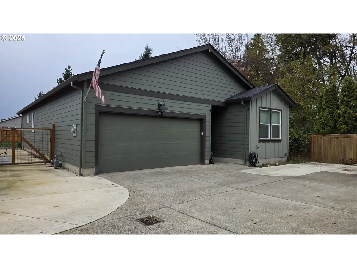 1621 Zoe Ave, Eugene, OR 97404 - #1