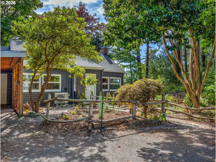33232 Biwater Ln, Warrenton, OR 97146 - #2