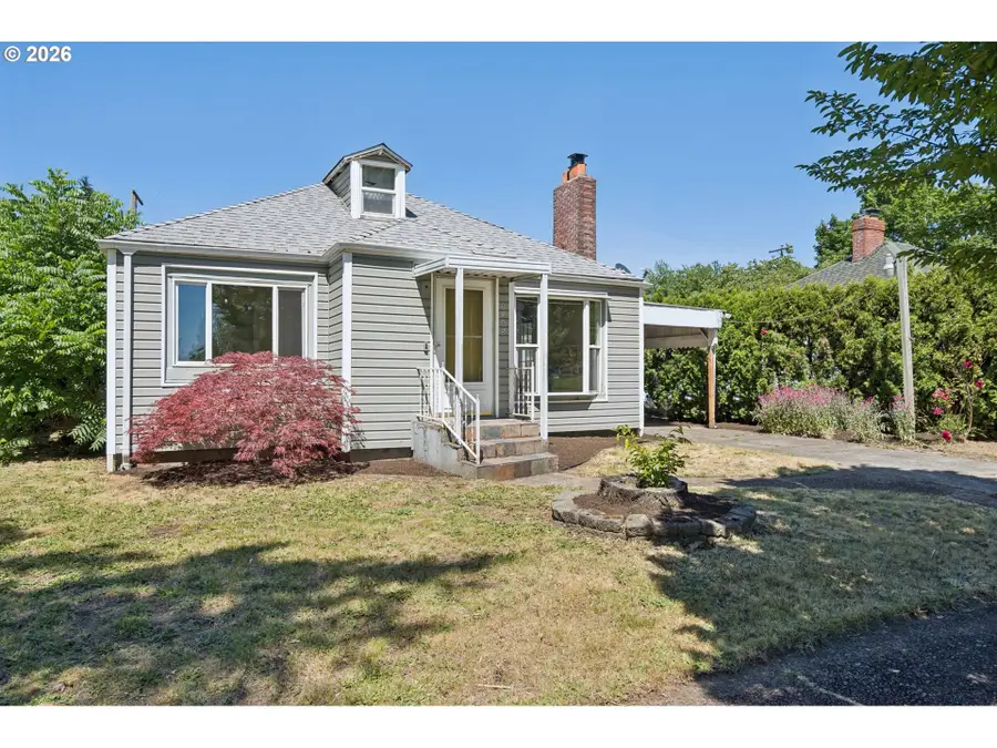 1385 NE Pearl St, Salem, OR 97301 - #3