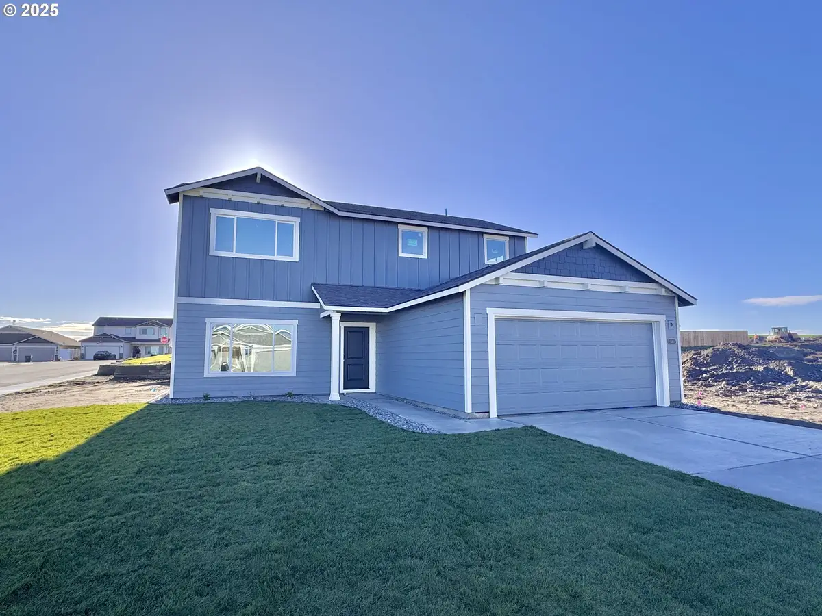 548 Arthur St, Umatilla, OR 97882 - Image #1