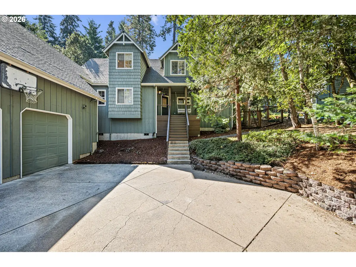 75 Marlboro Ln, Eugene, OR 97405 - #1