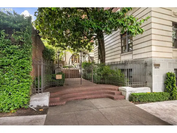 2141 NW Davis St #104, Portland, OR 97210