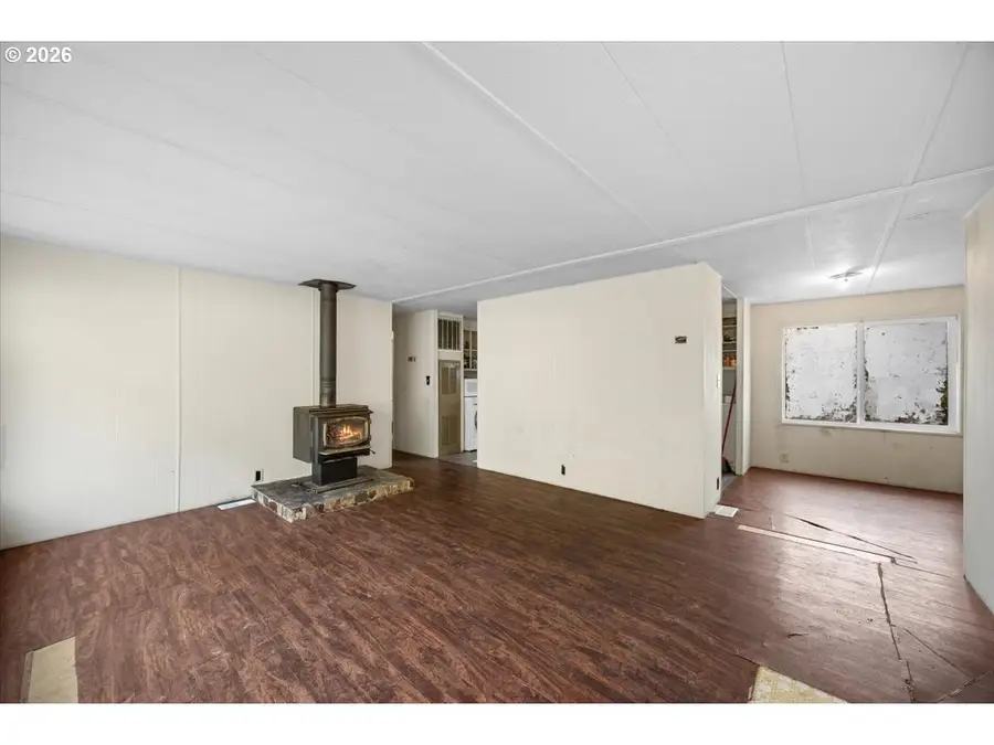 796 Lees Creek Rd, Myrtle Creek Riddle, OR 97457 - #3