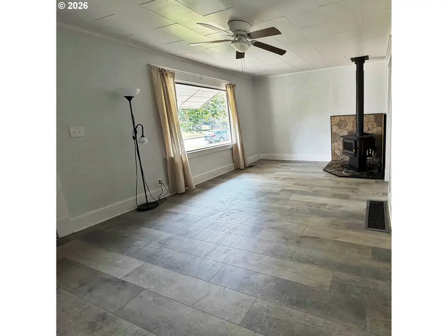 1930 Myrtle St, Baker City, OR 97814 - #3