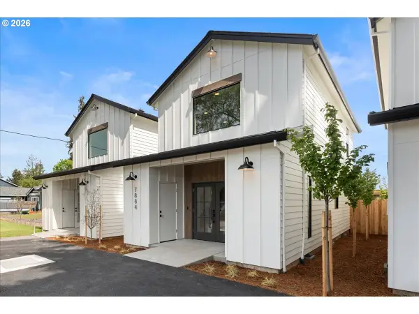 7884 SE 70th Ave, Portland, OR 97206