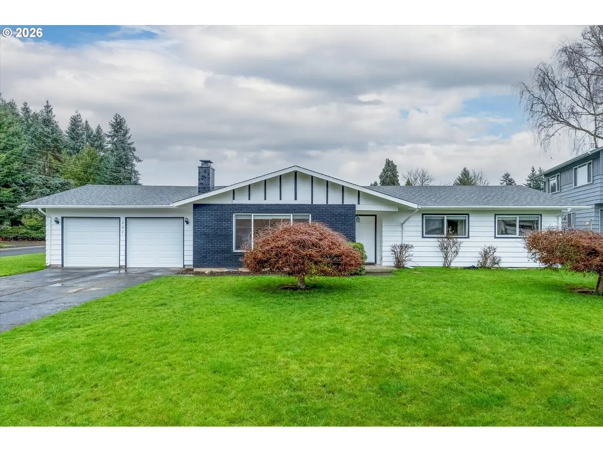 307 NE 129th St, Vancouver, WA 98685 - #1