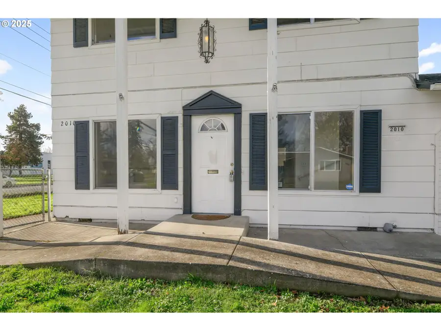 2010 Primrose St, Eugene, OR 97402 - Image #2