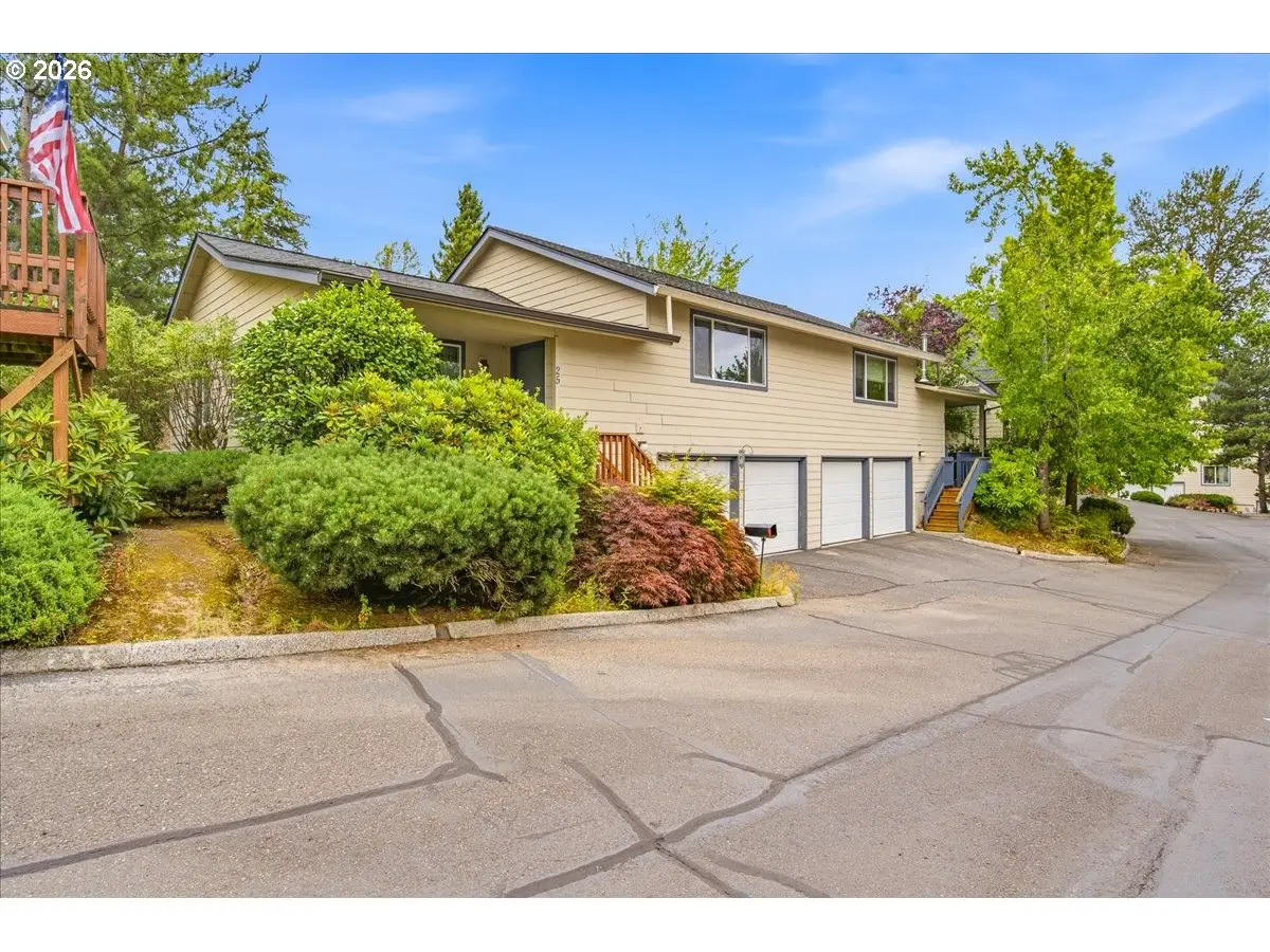 371 NE Village Squire Ave #25, Gresham, OR 97030 - #1