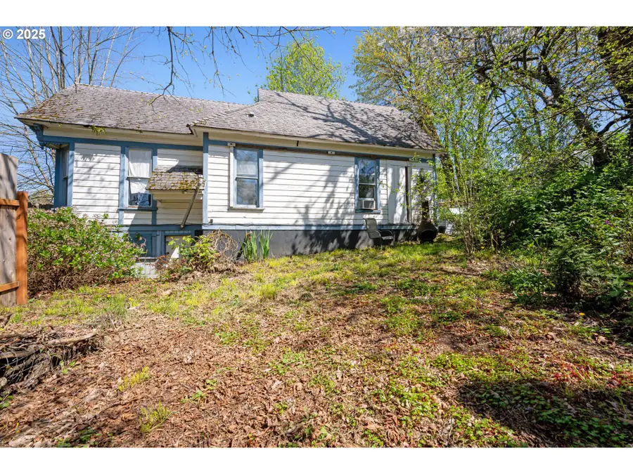 6636 N Richmond Ave, Portland, OR 97203 - Image #2