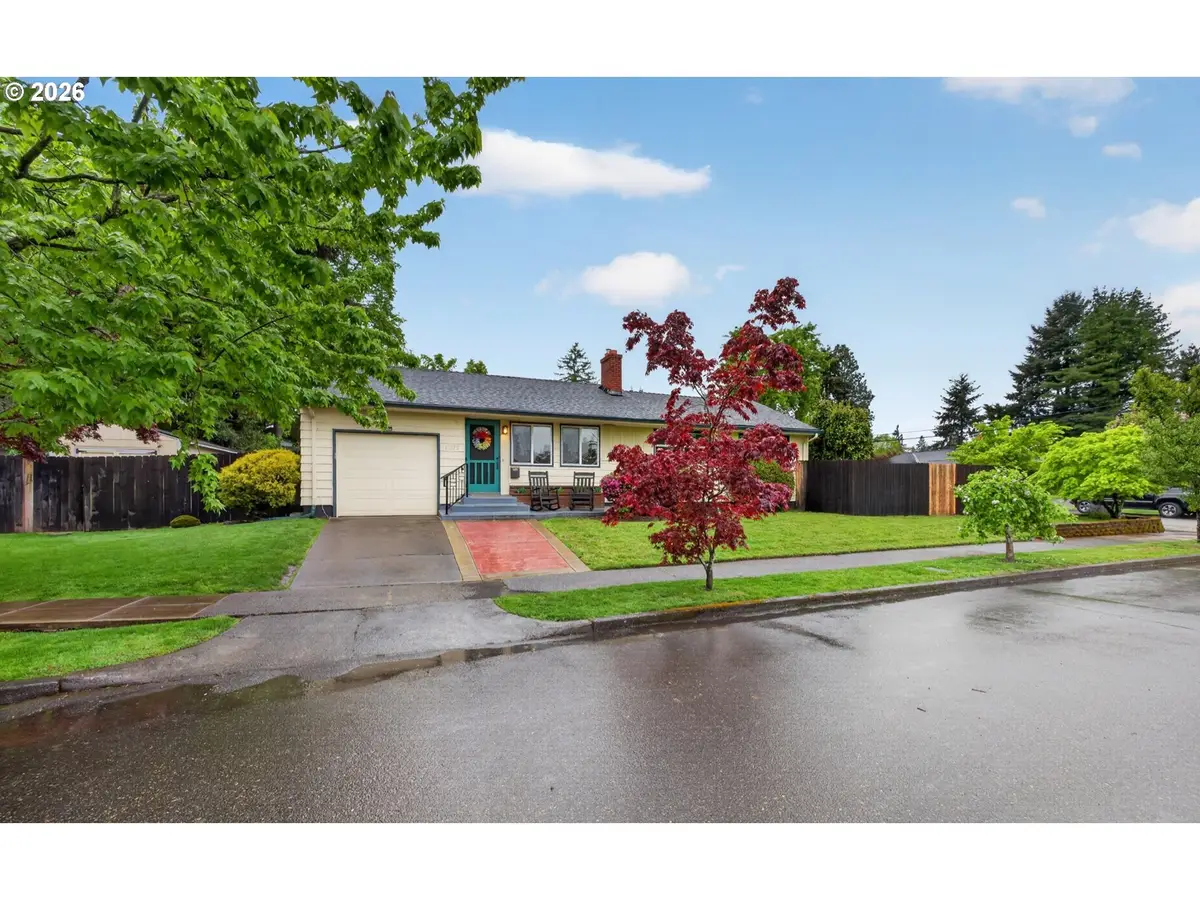 11375 NE Everett St, Portland, OR 97220 - #1