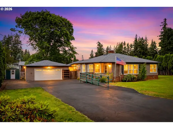 18121 SE Langensand Rd, Sandy, OR 97055