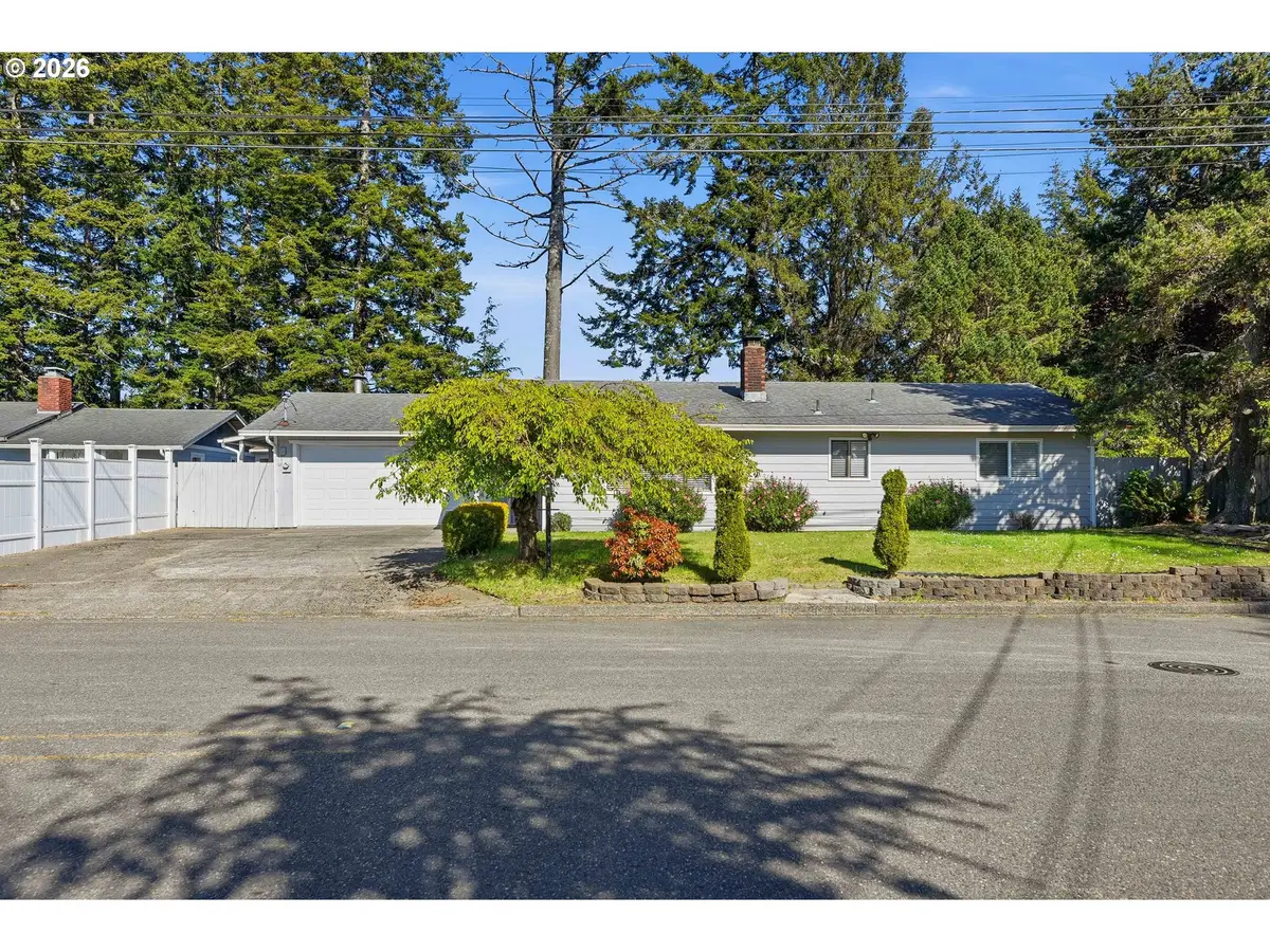 3793 Fir St, North Bend, OR 97459 - #1
