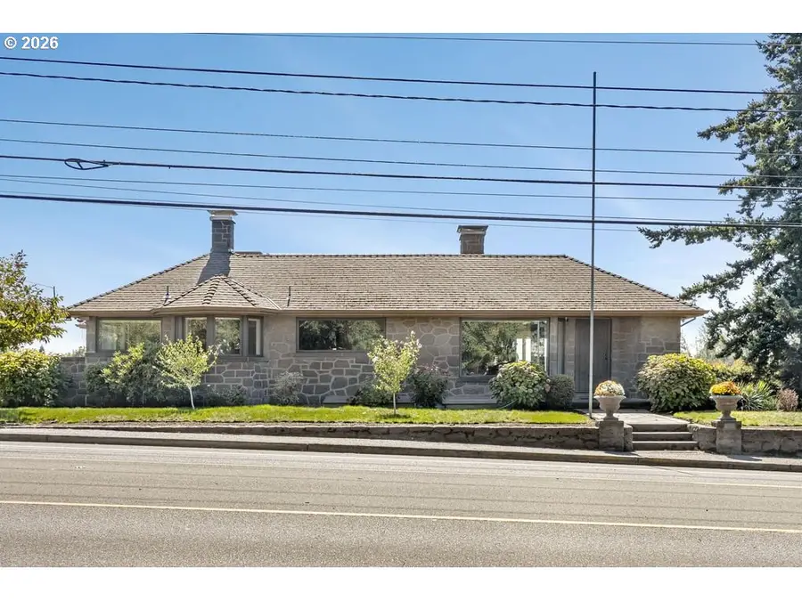 7202 SE King Rd, Milwaukie, OR 97222 - #3