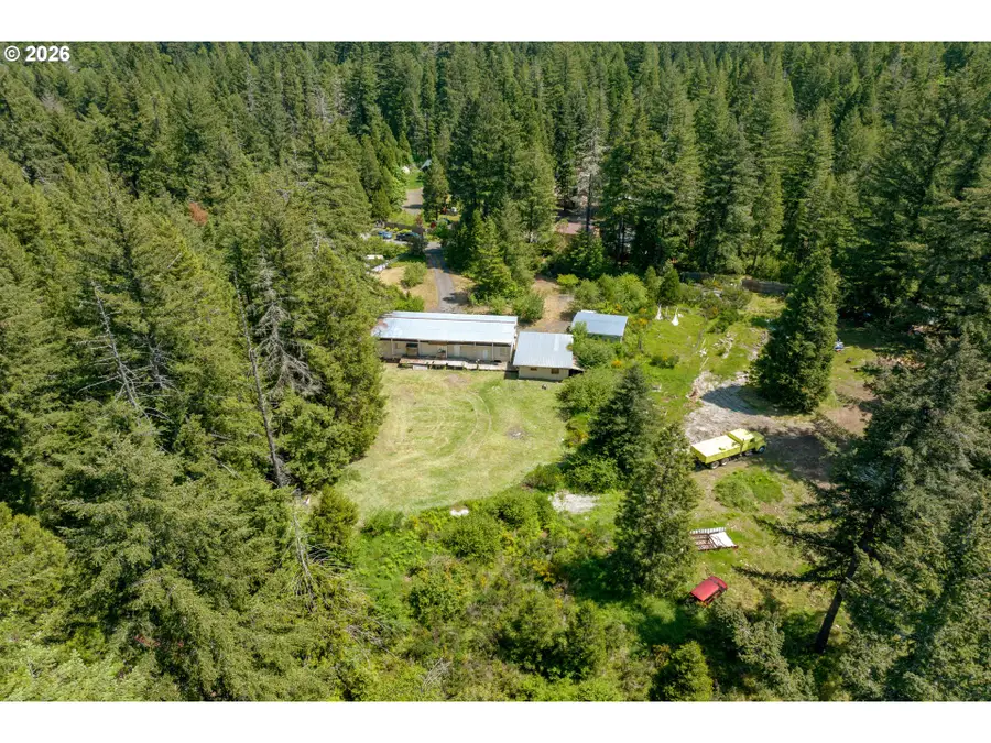 91668 Burton Dr, McKenzie River, OR 97413 - #3