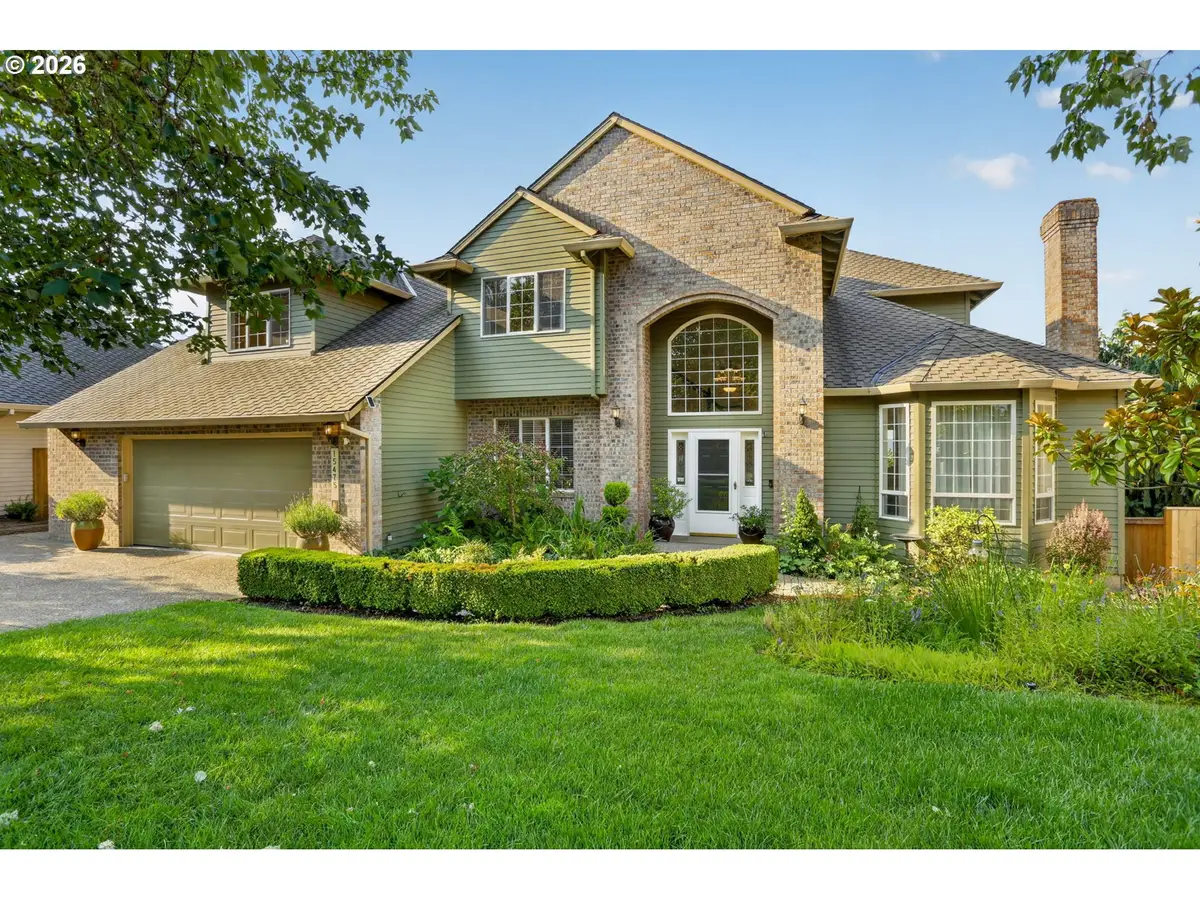 15475 SW Ashley Dr, Tigard, OR 97224 - #1