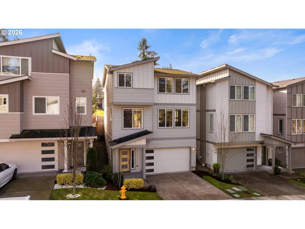 16712 SE Fox Glen Ct, Clackamas, OR 97015 - #1