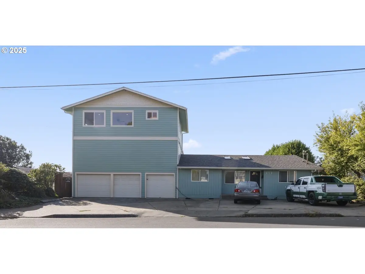 274/276 N Cammann St, Coos Bay, OR 97420 - Image #1