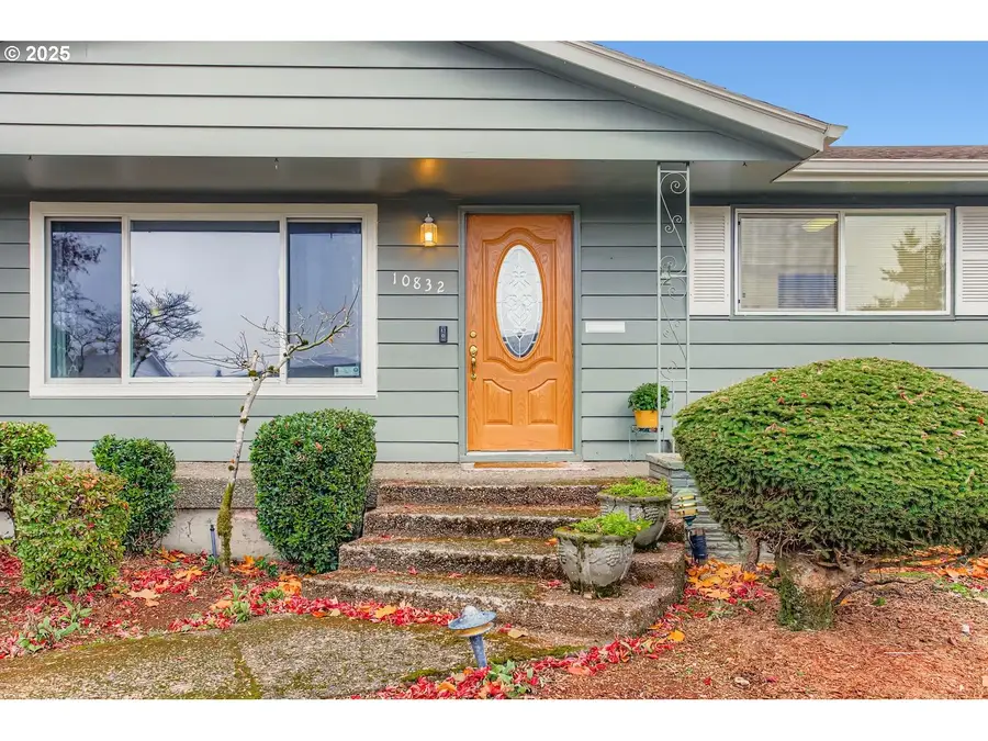 10832 SE Stephens St, Portland, OR 97216 - Image #3