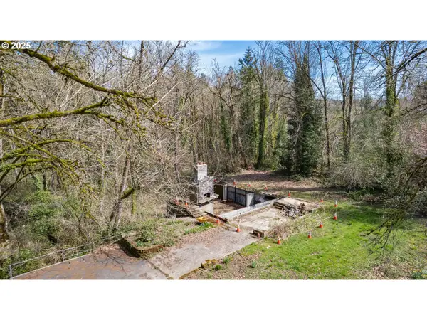 1550 SW Shadow Wood Dr, WestLinn, OR 97068