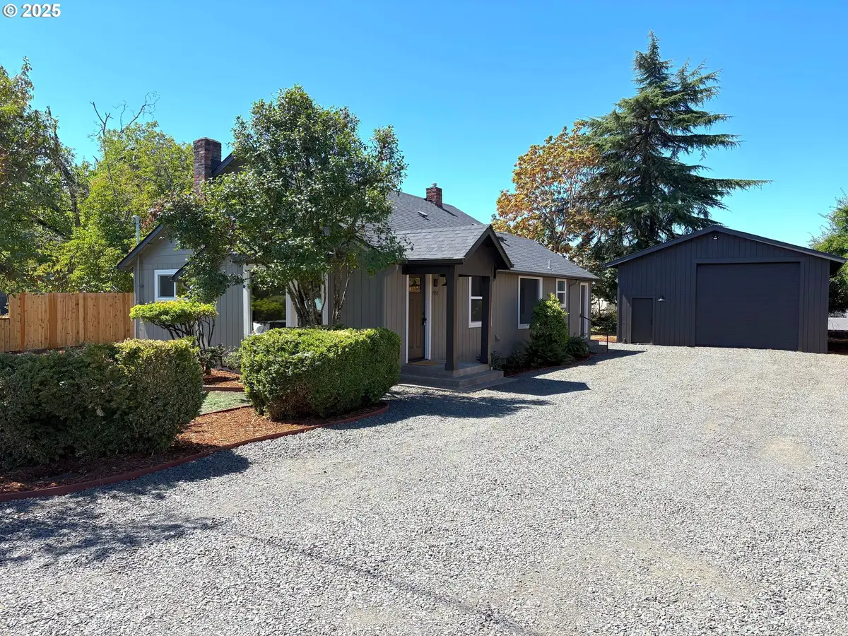 1938 7th St, Springfield, OR 97477 - Image #1