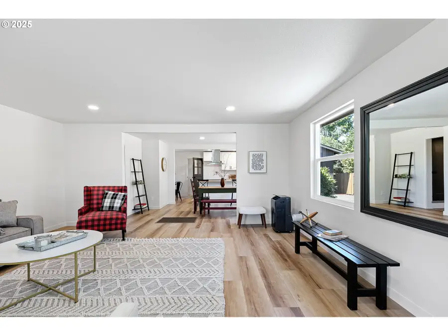 1938 7th St, Springfield, OR 97477 - Image #3