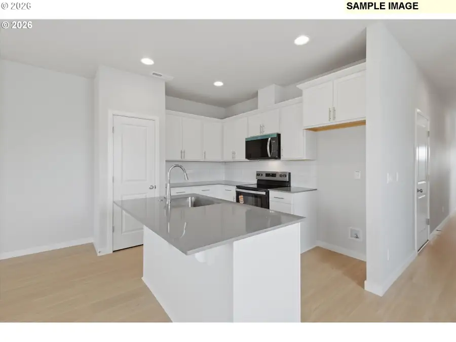 400 E Wilson St, Carlton, OR 97111 - #3