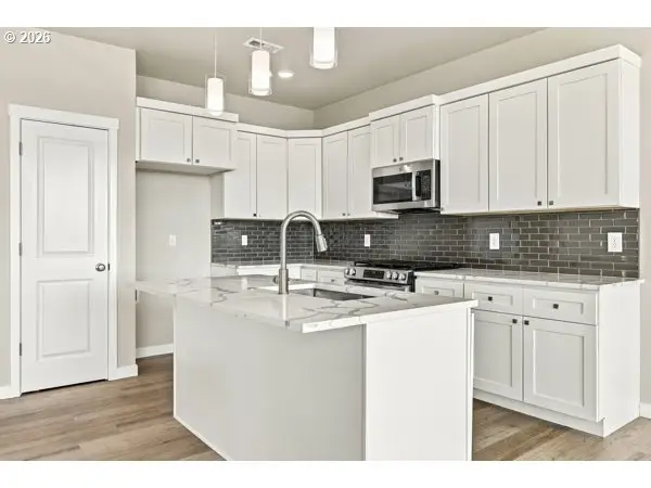 824 E Montana, Hermiston, OR 97838 - #3
