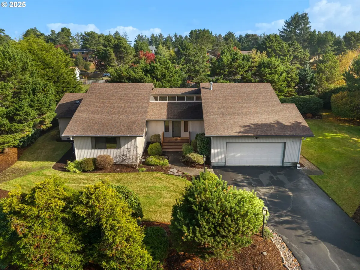 88787 Blue Heron Rd, Gearhart, OR 97138 - Image #1