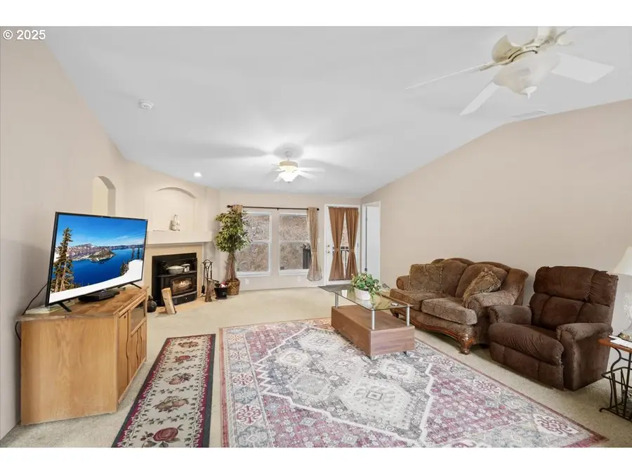 2358 Upper Cow Creek Rd, Azalea, OR 97410 - Image #3