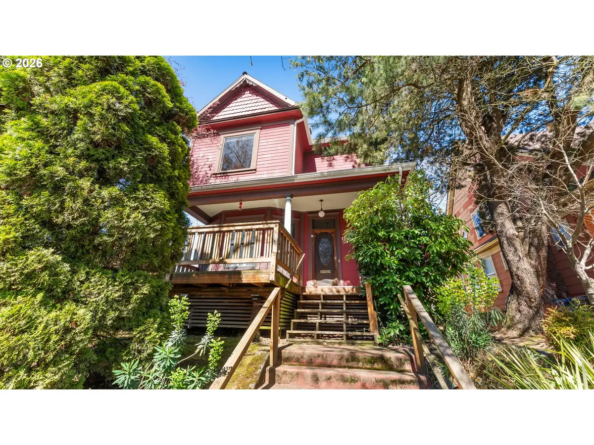 111 N Monroe St, Portland, OR 97227 - #1