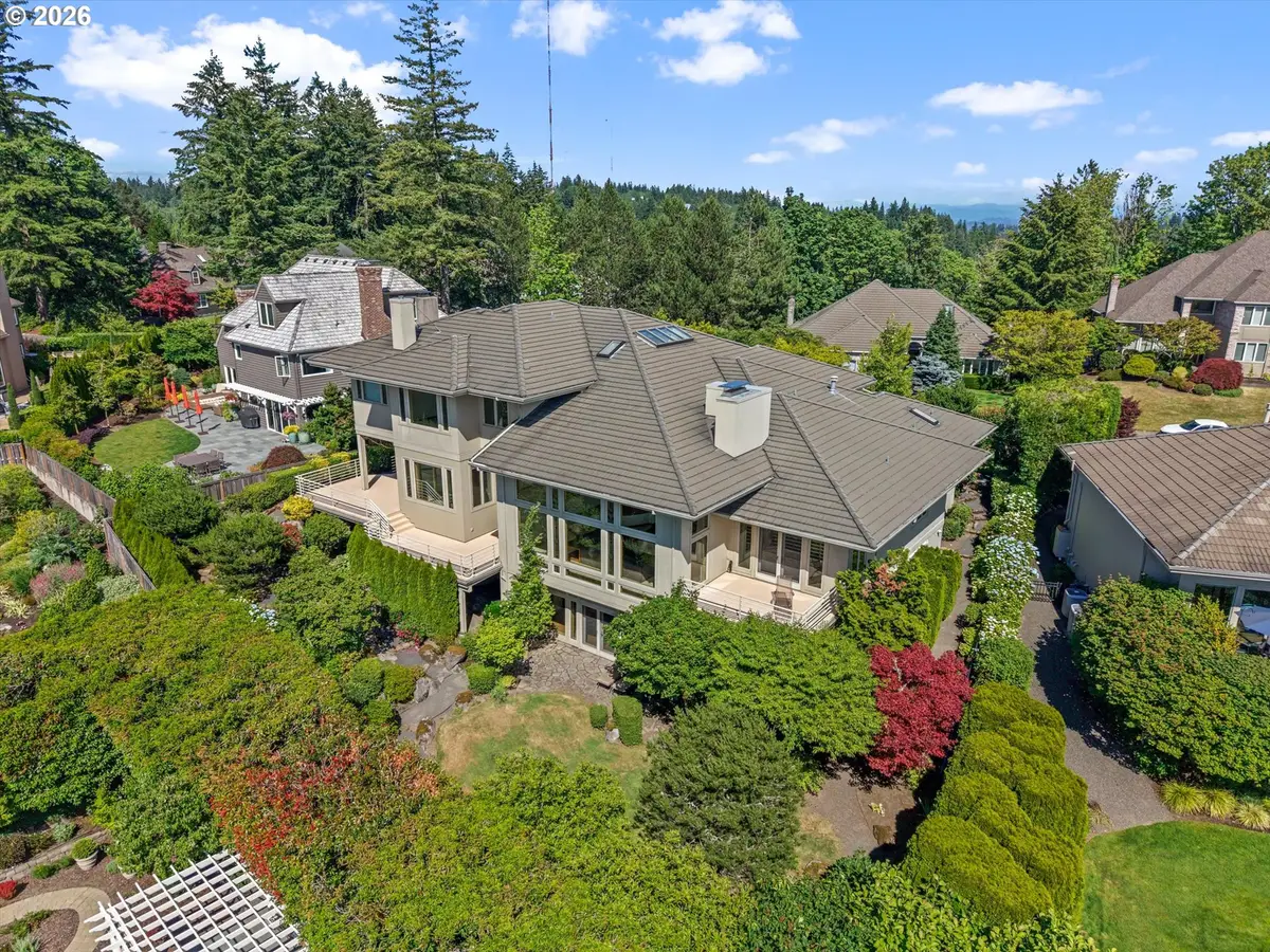 1153 SW Fairfax Pl, Portland, OR 97225 - #1