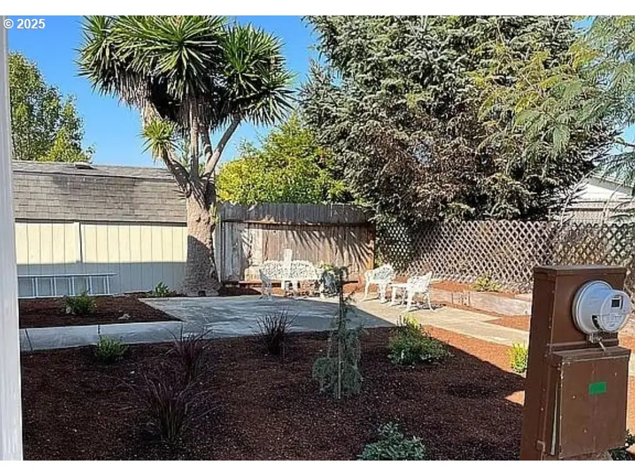 15889 Sunset Strip #7, Brookings, OR 97415 - Image #3