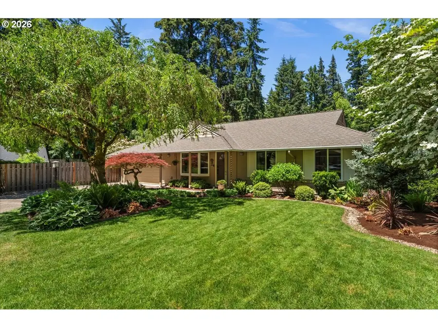 5329 SW Charleton Ct, Northwest Clackamas, OR 97035 - #2