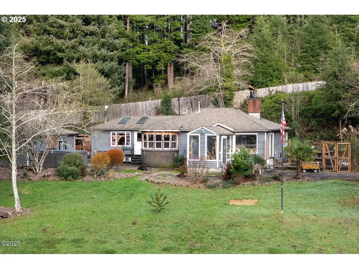 381 S Anderson Creek Rd, Lincoln City, OR 97367 - Image #1
