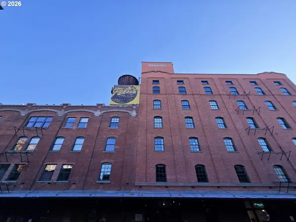 416 NW 13th Ave #211, Portland, OR 97209