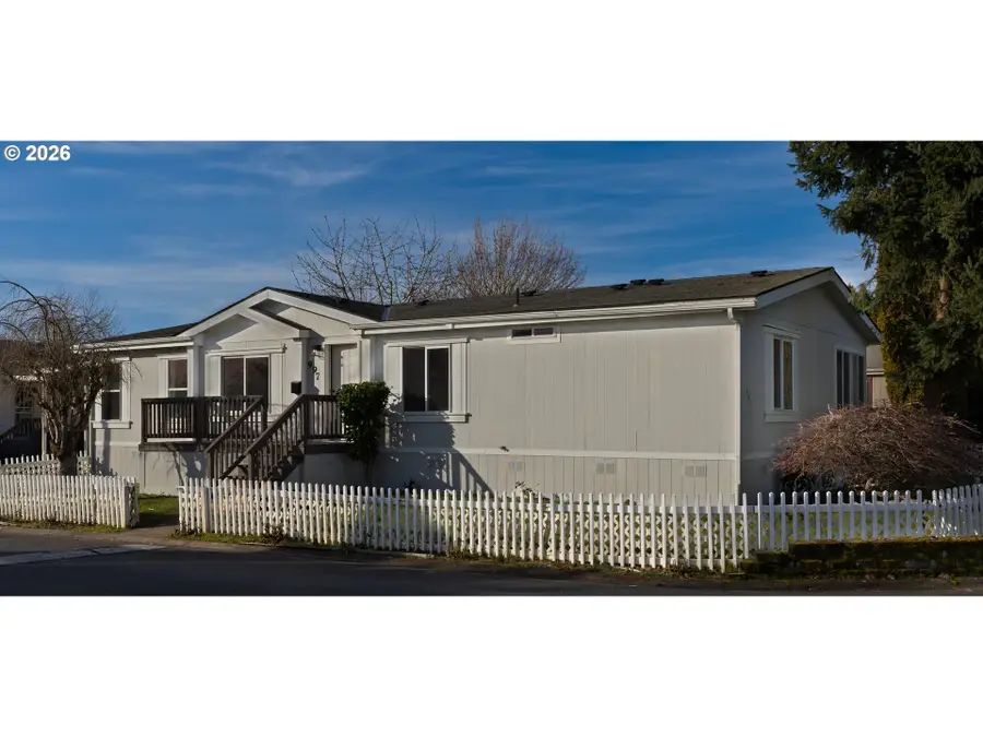 997 Wind Meadows Way #64, Salem, OR 97301 - Image #2