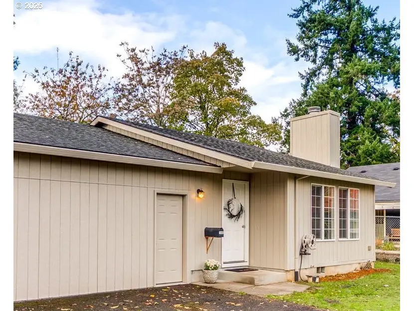 7443 SE 63rd Ave, Portland, OR 97206 - Image #1