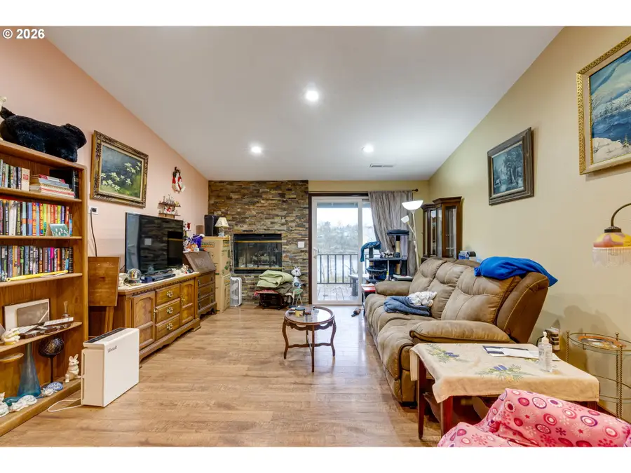 11990 SW Corby Dr #16, Portland, OR 97225 - #2