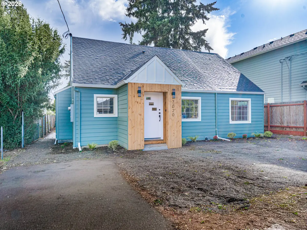 7020 SE Clatsop St, Portland, OR 97206 - #1